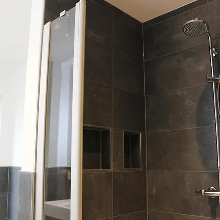 Yuna בית נופש